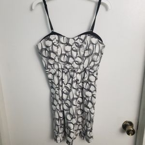 Dots patterned dress